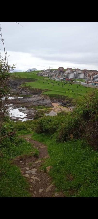 Castro Urdiales Precioso Con Piscina Apartment Luaran gambar